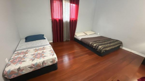 Affordable Stay in Brampton-Plaza, Gym, Bus at walking distance B2!